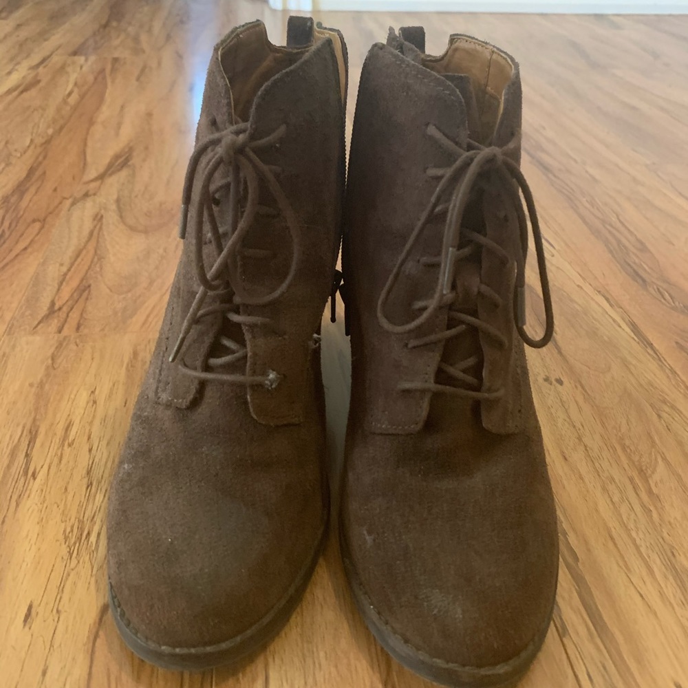 Lucky Brand platform suede booties